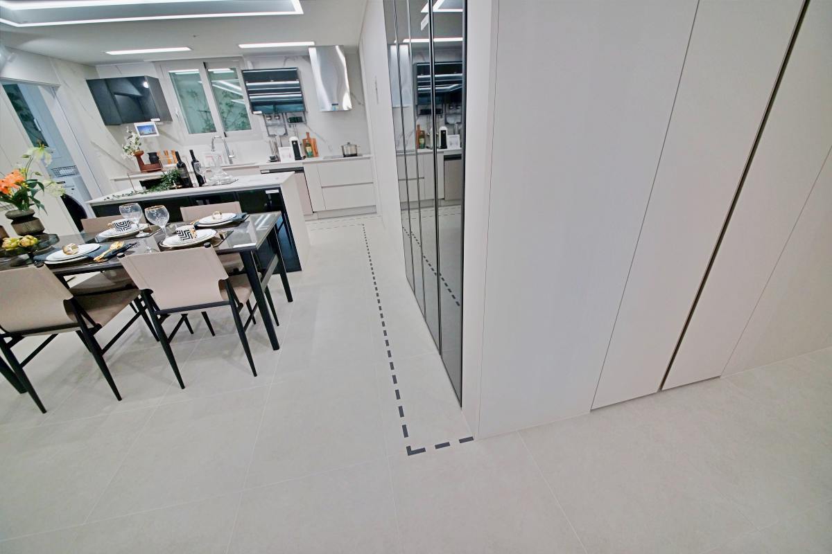  �����Ǿ� ����ź�� ����Ƽ �ΰ��Ӵ�  84���ֺ��� 46-101