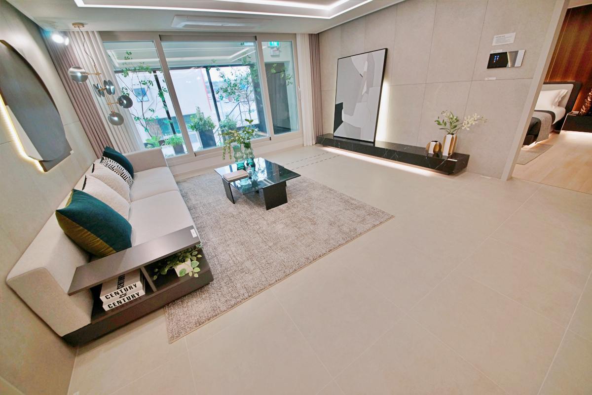  �����Ǿ� ����ź�� ����Ƽ �ΰ��Ӵ�  84���ֺ��� 46-108