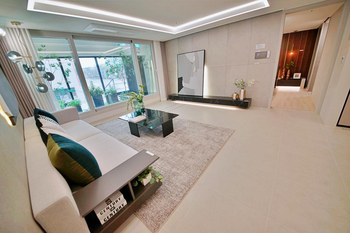  �����Ǿ� ����ź�� ����Ƽ �ΰ��Ӵ�  84���ֺ��� 46-27