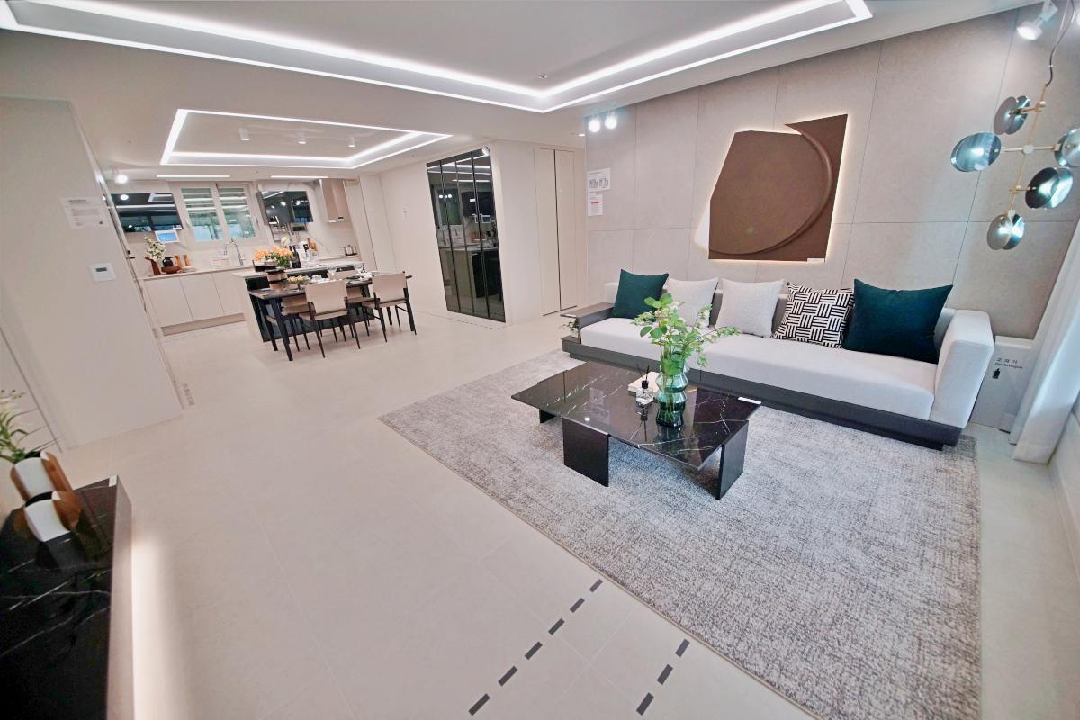  �����Ǿ� ����ź�� ����Ƽ �ΰ��Ӵ�  84���ֺ��� 46-37