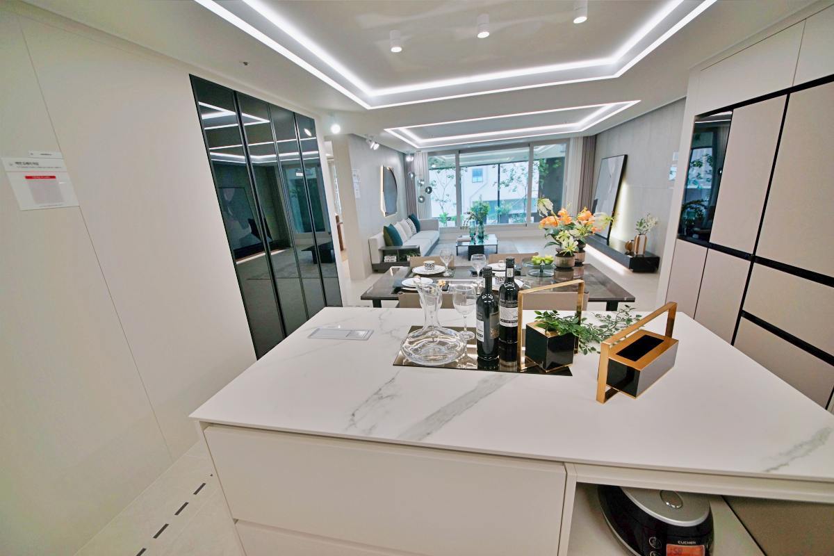  �����Ǿ� ����ź�� ����Ƽ �ΰ��Ӵ�  84���ֺ��� 46-66