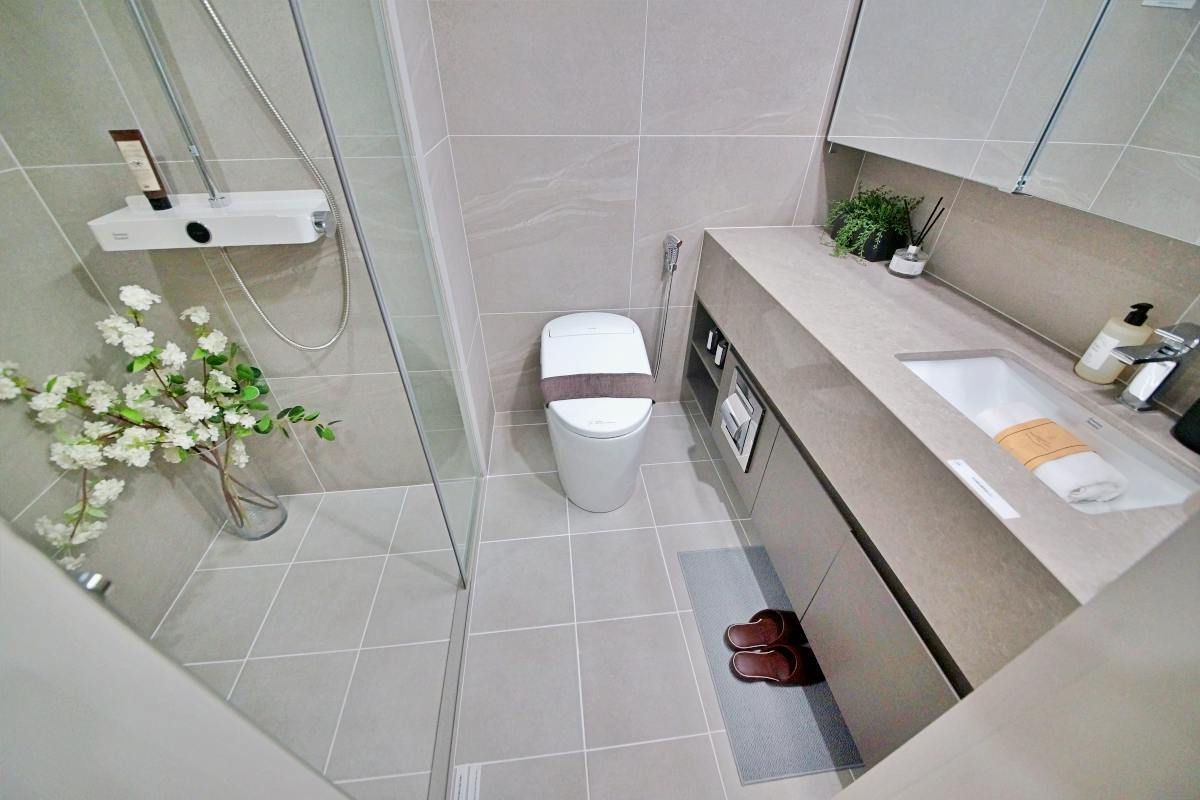  �����Ǿ� ����ź�� ����Ƽ �ΰ��Ӵ�  84���ֺ��� 46-84